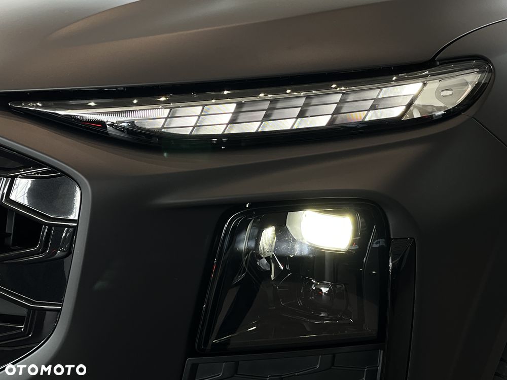 Audi Q3 Sportback - 14