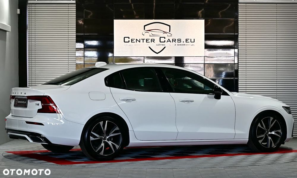 Volvo S60 T4 R-Design - 16