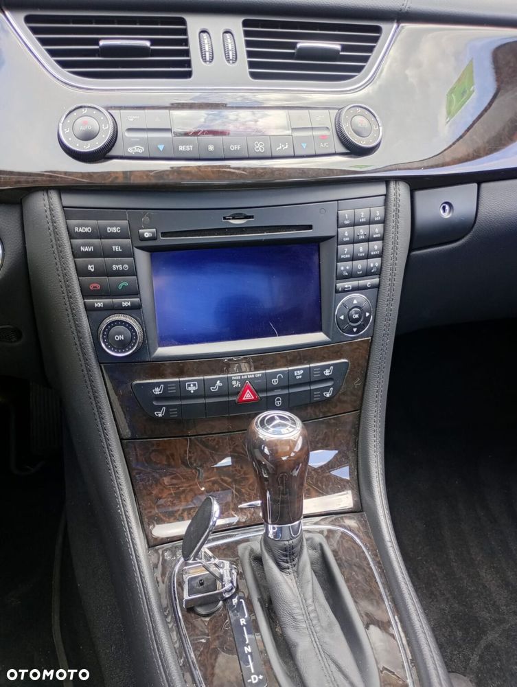 Mercedes-Benz CLS 300 7G-TRONIC - 10