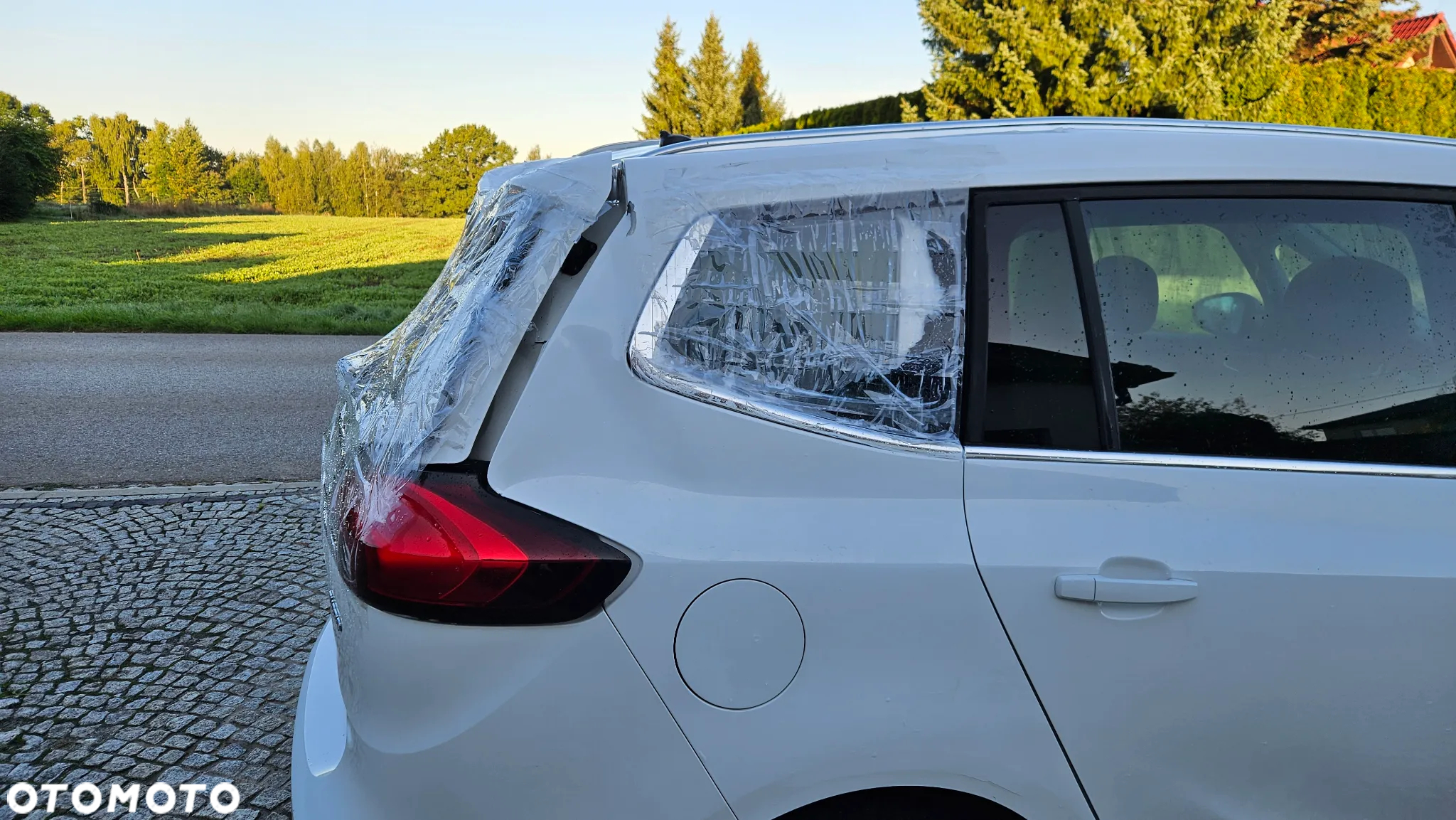 Opel Zafira 1.4 T Cosmo EcoFLEX S&S EU6 - 14