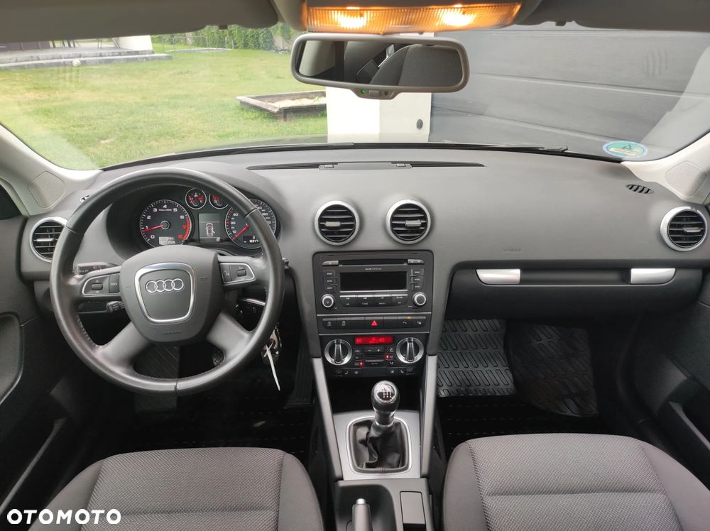 Audi A3 Sportback - 33