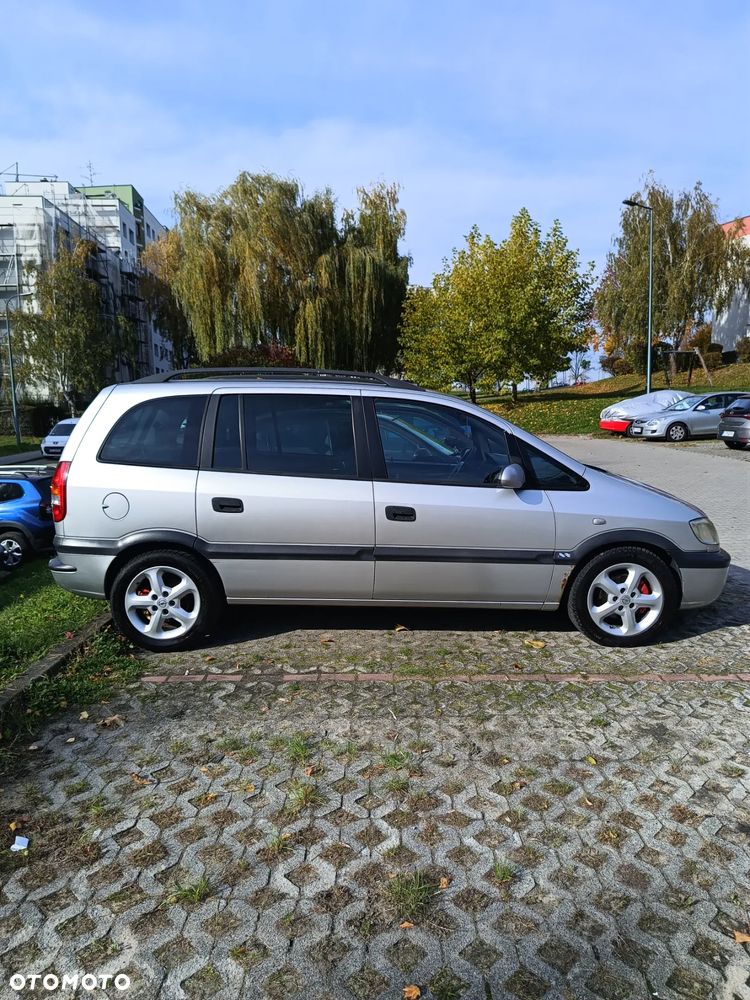 Opel Zafira - 5