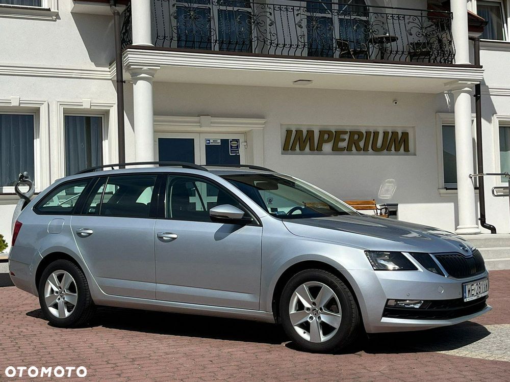 Skoda Octavia - 25