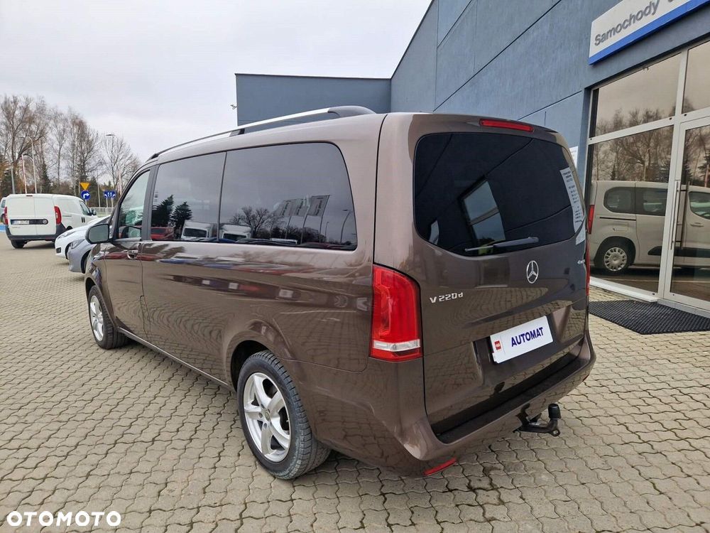 Mercedes-Benz Klasa V - 5