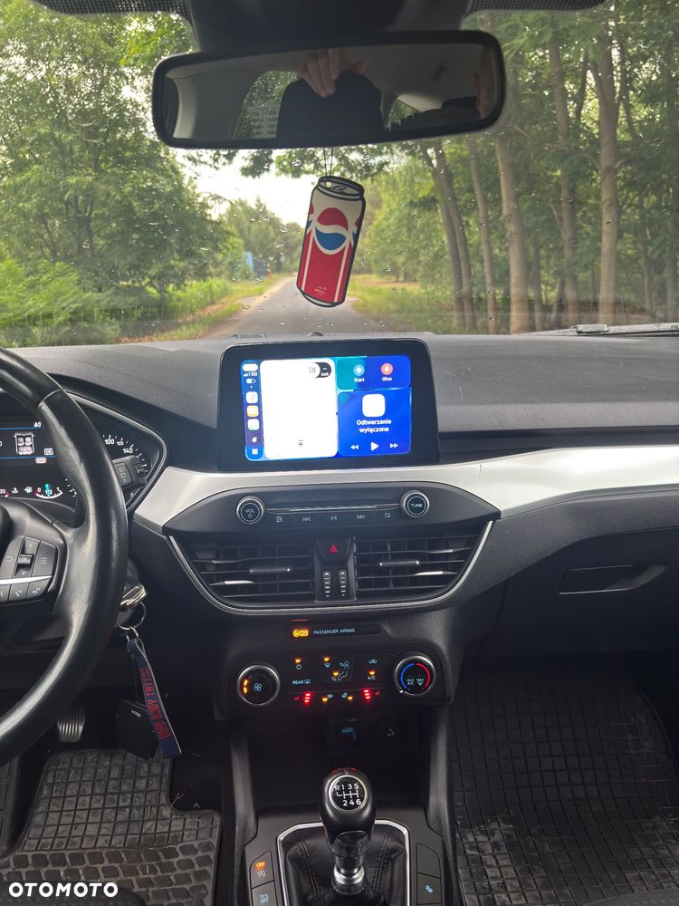 Ford Focus 1.5 EcoBlue Titanium - 11