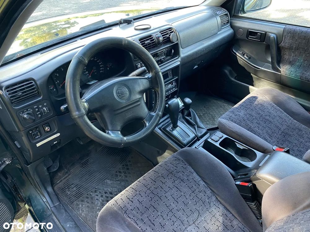 Opel Frontera - 9