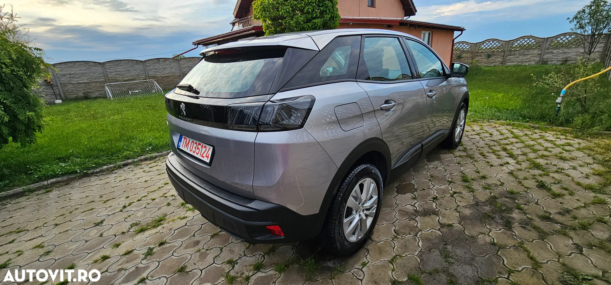 Peugeot 3008 1.2 PureTech 130 EAT8 Active Pack - 27