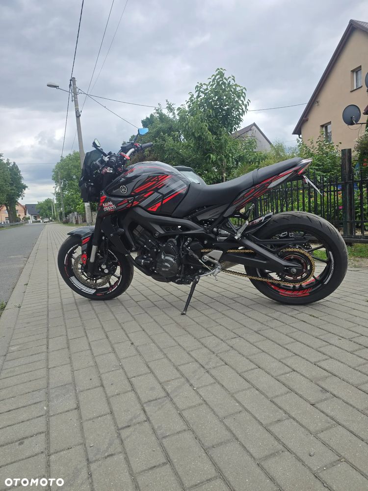 Yamaha MT - 8