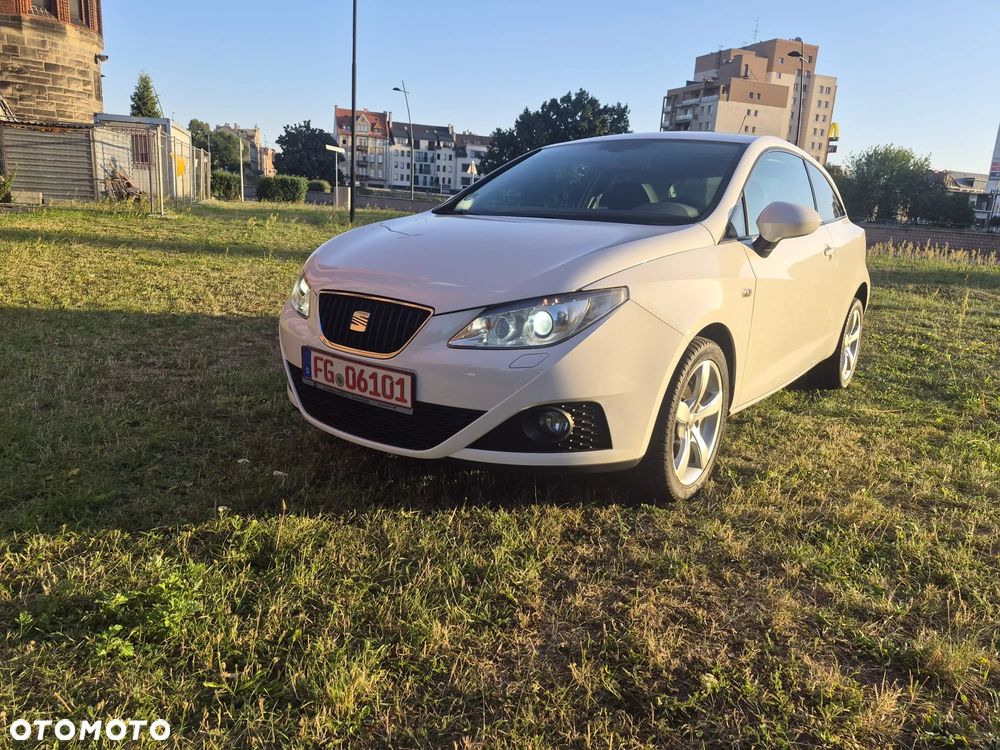 Seat Ibiza SC 1.4 16V SUN - 1