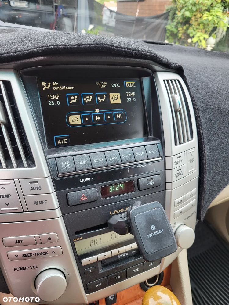 Lexus RX - 15