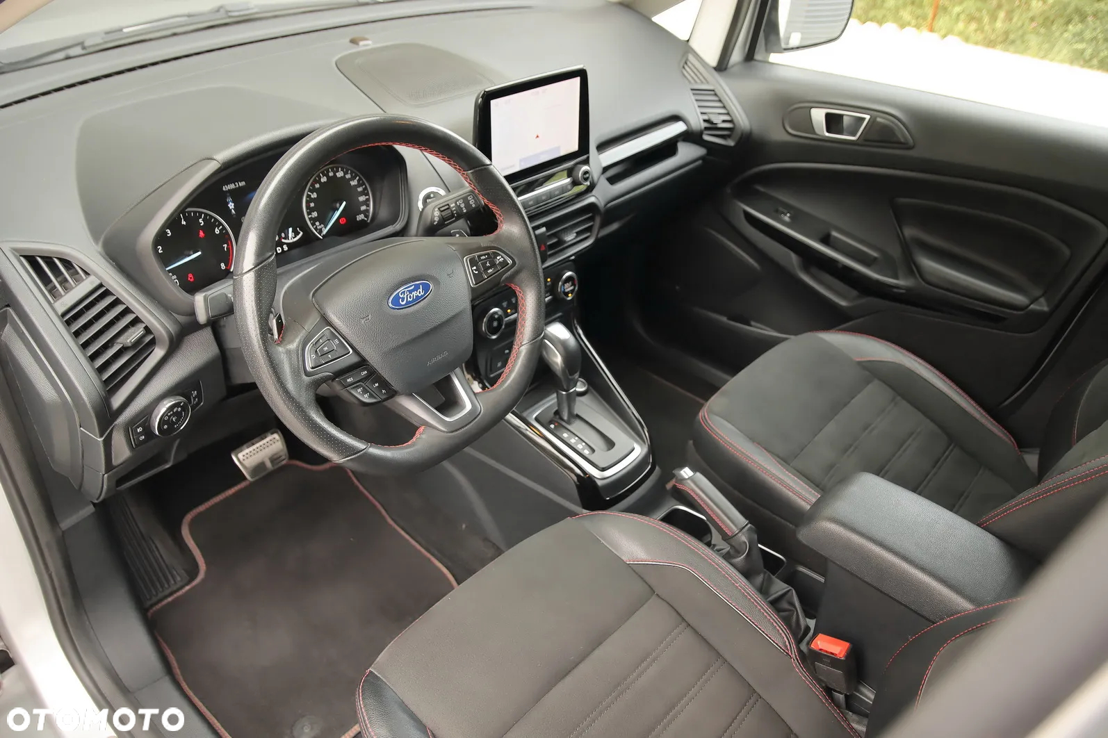 Ford EcoSport 1.0 EcoBoost ST-LINE - 37
