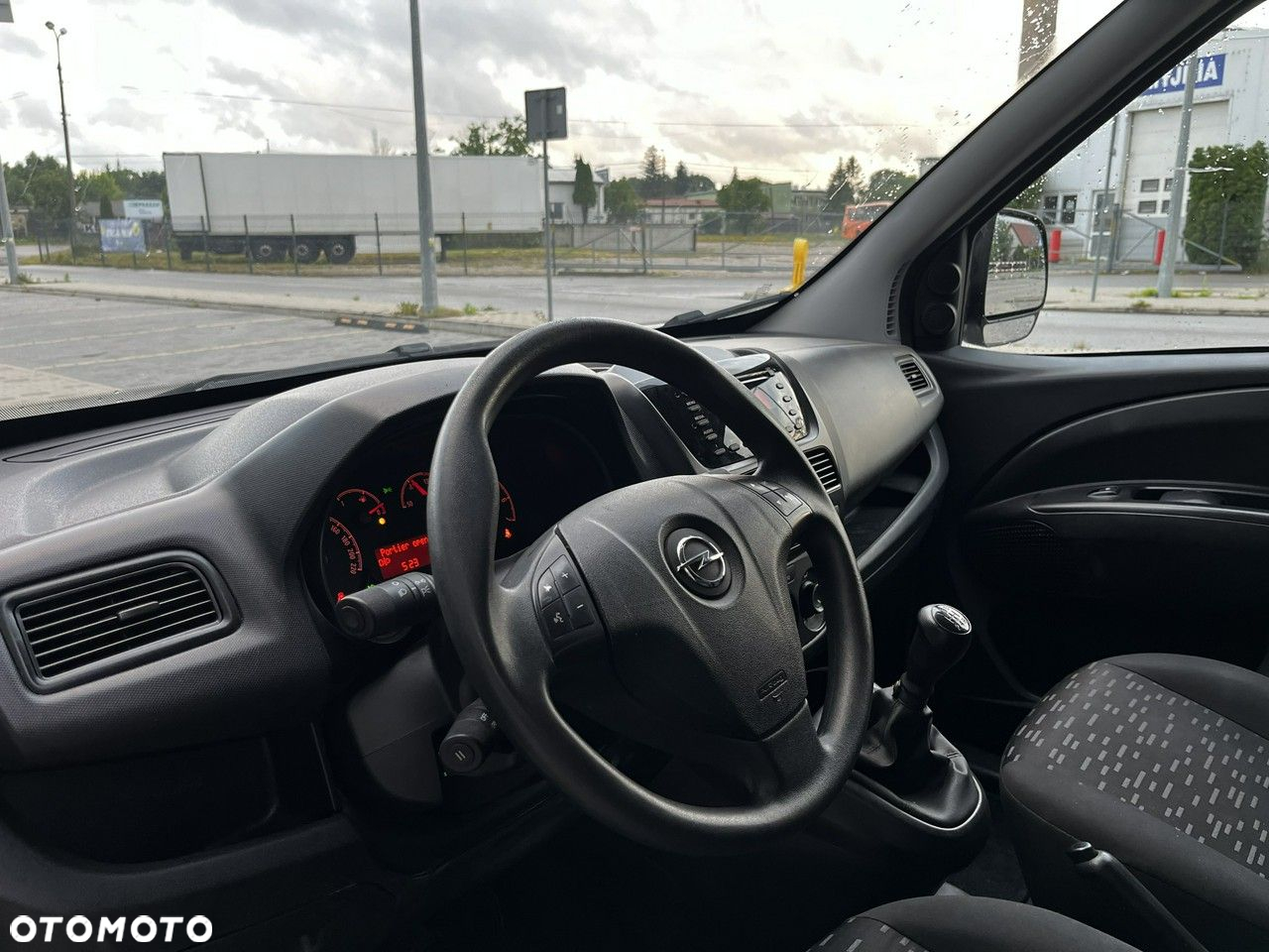 Opel Combo - 16