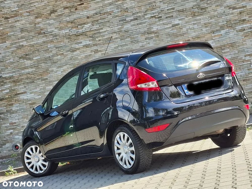 Ford Fiesta 1.25 Champions Edition - 25
