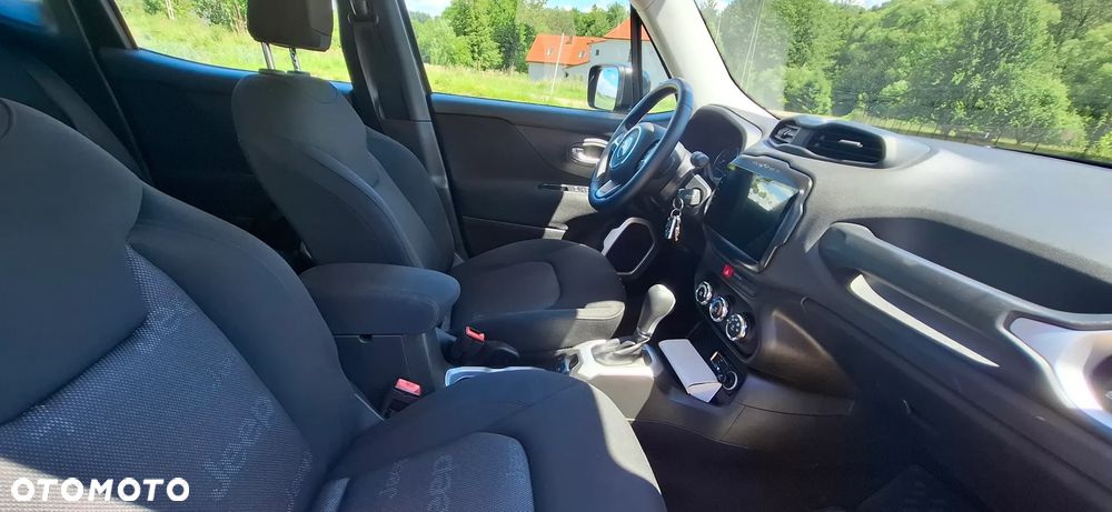 Jeep Renegade 1.4 MultiAir DSG Longitude - 17