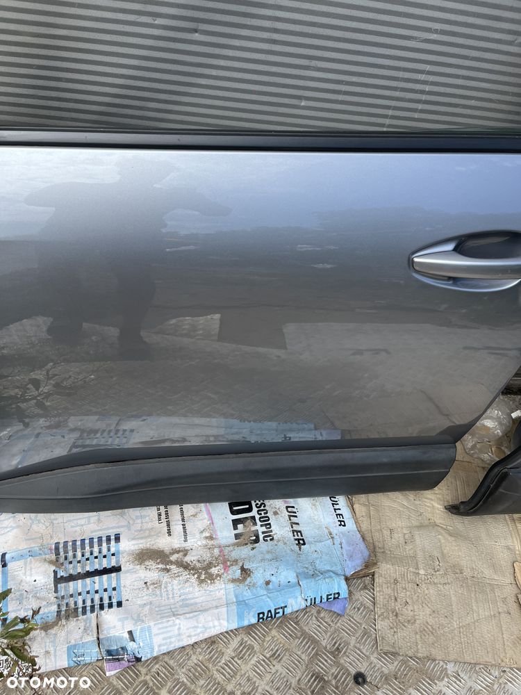 Drzwi Lewy tył Peugeot 3008 II KCAC IGŁA - 3