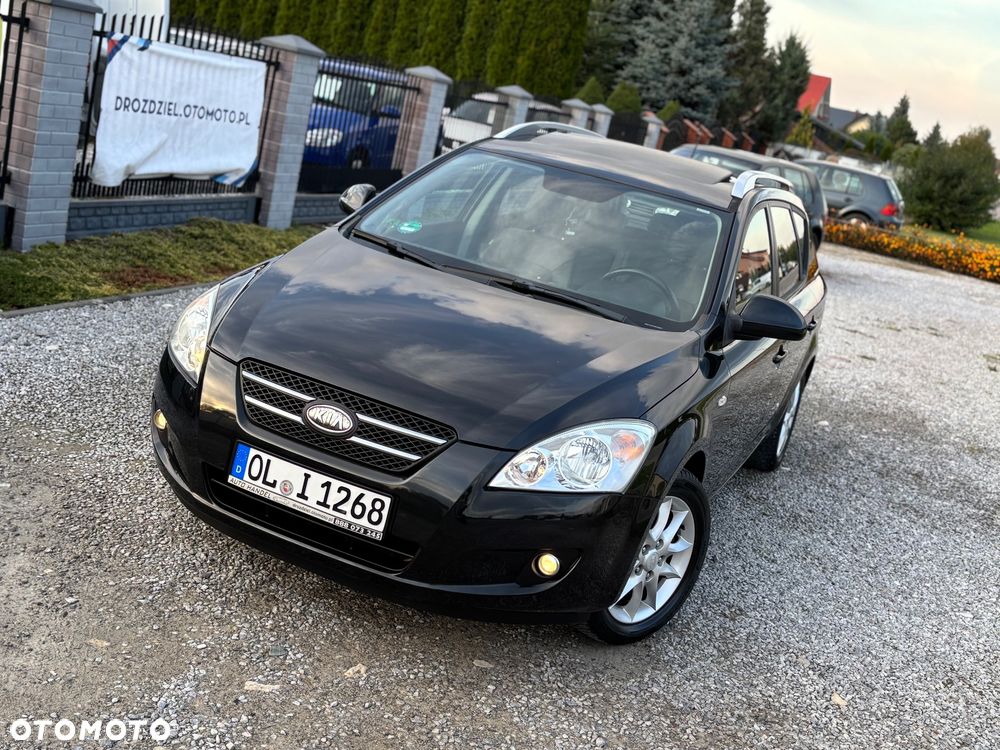 Kia Ceed - 1