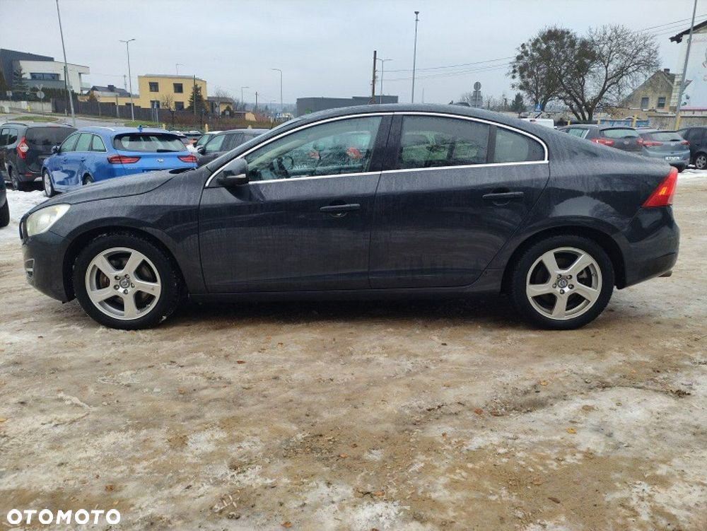 Volvo S60 - 10