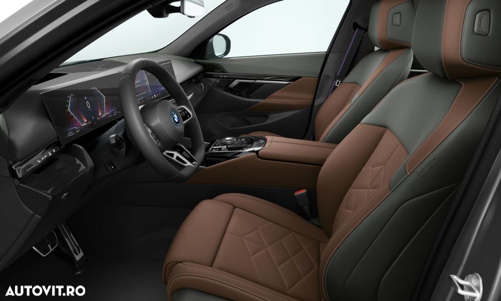 BMW Seria 5 550e xDrive AT PHEV - 4