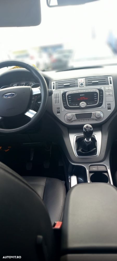 Ford Kuga 2.0 TDCi 4x4 Trend - 9