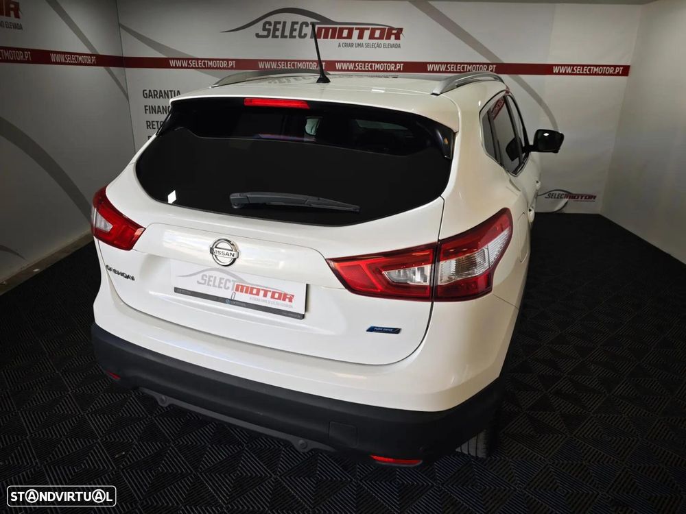 Nissan Qashqai 1.5 dCi N-Connecta - 4