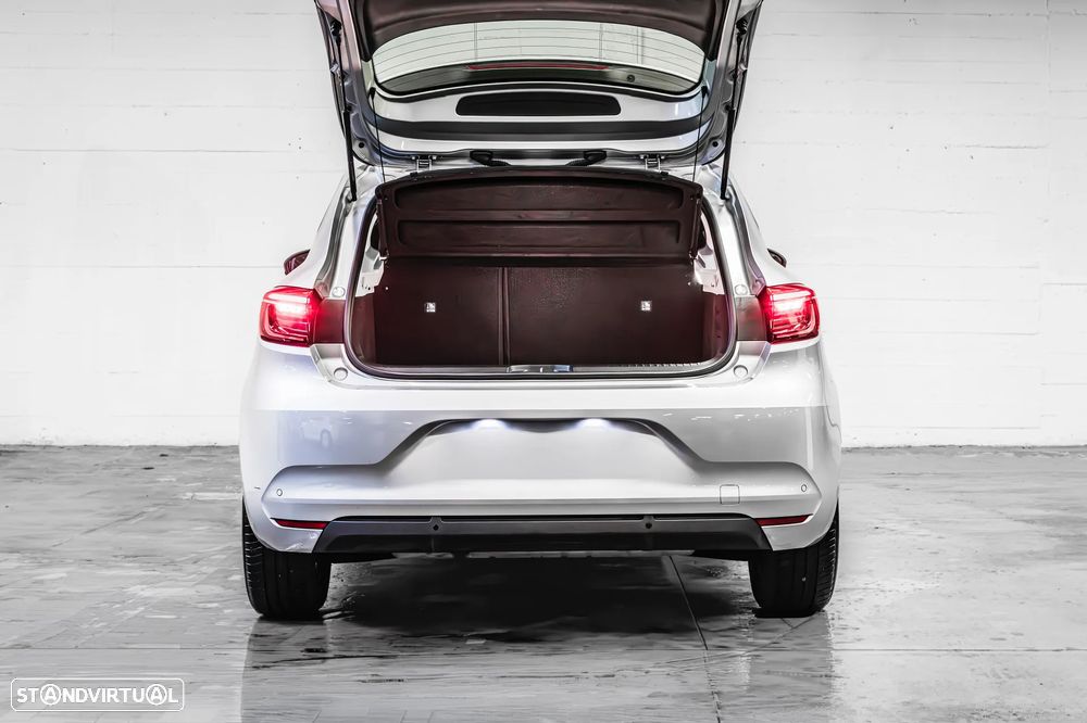 Renault Clio 1.6 E-Tech Intens - 9
