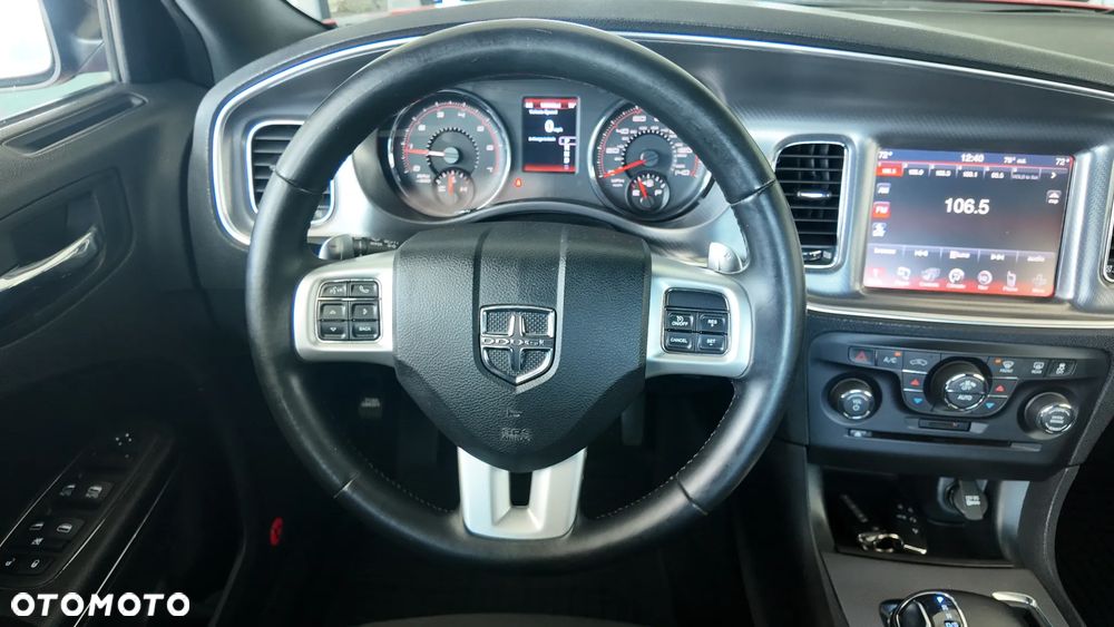 Dodge Charger 3.5 V6 Base - 26