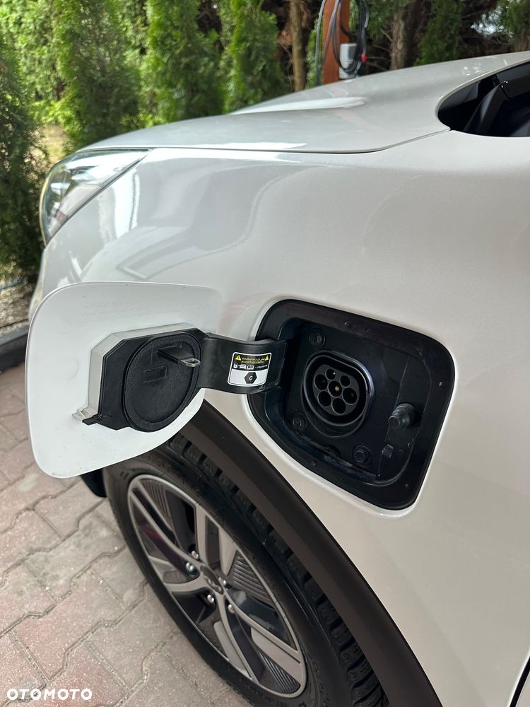 Kia Niro 1.6 GDI Plug-in Hybrid M - 8