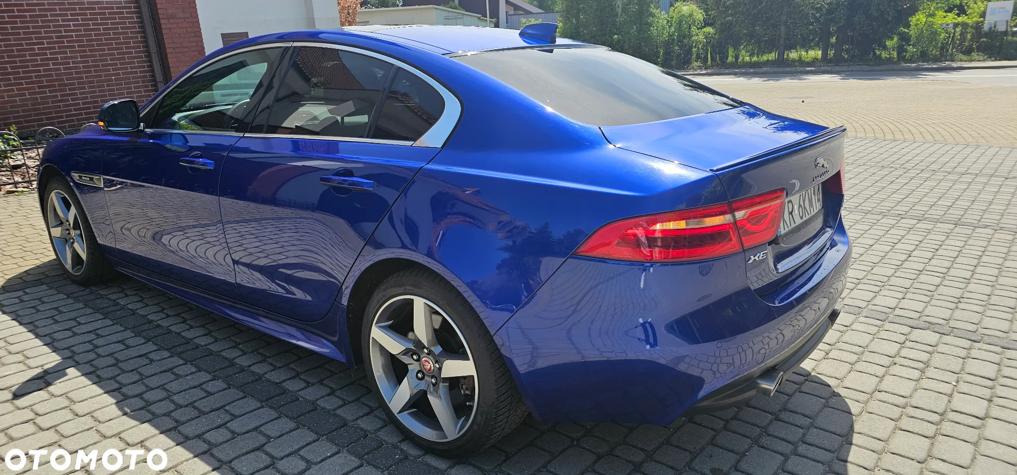 Jaguar XE 2.0 P300 AWD R-Dynamic S - 5