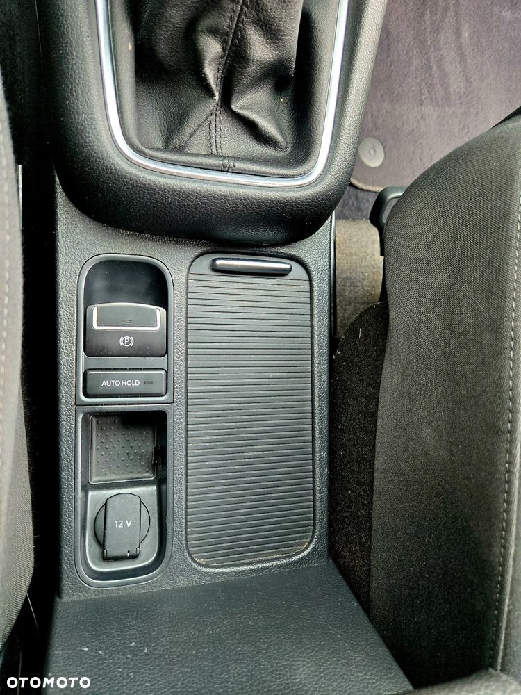 Volkswagen Sharan 2.0 TDI BlueMotion Technology Comfortline - 23
