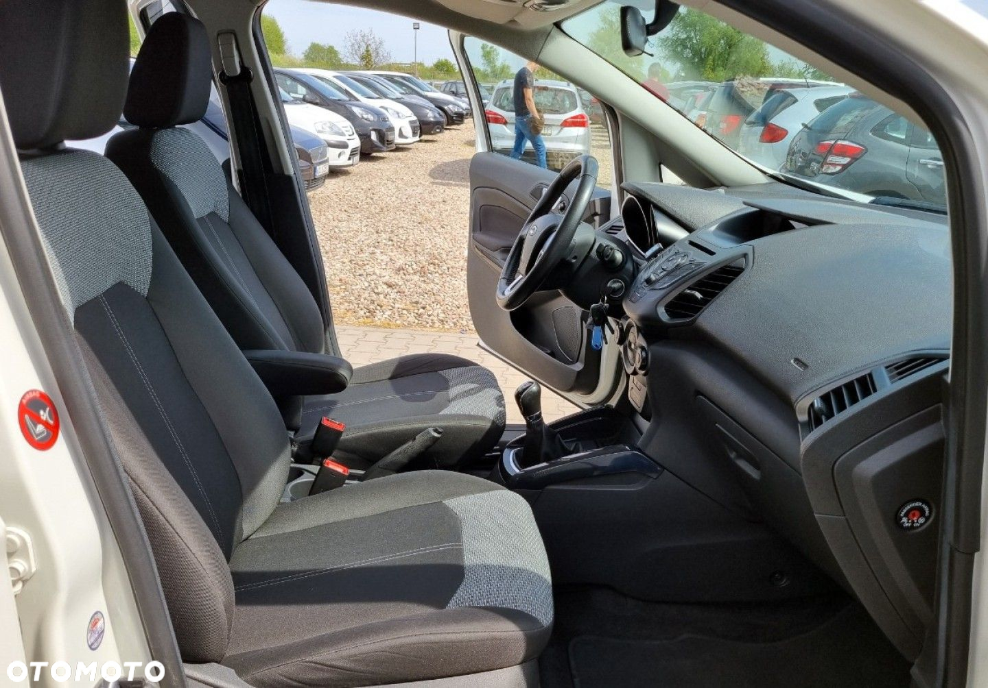 Ford EcoSport - 25