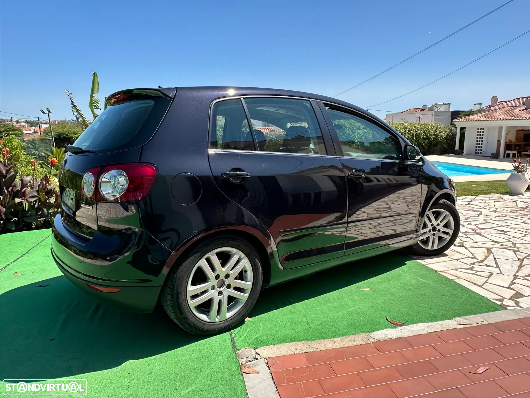 VW Golf Plus 1.9 TDi BlueM. Confortline - 4