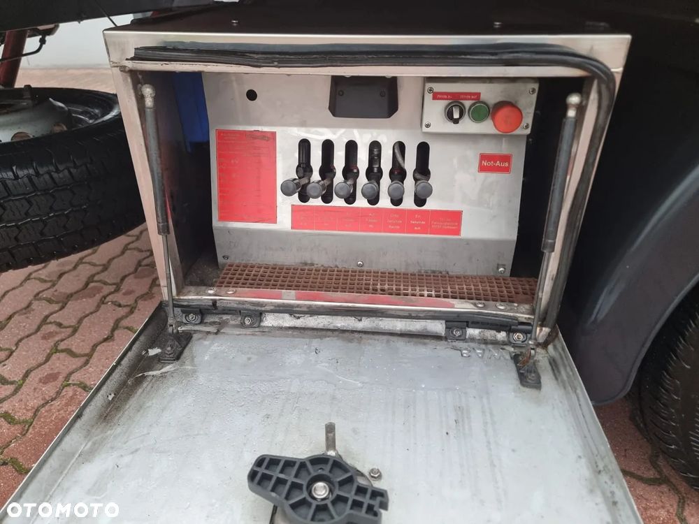 Iveco Iveco DAILY 70C17 - 9