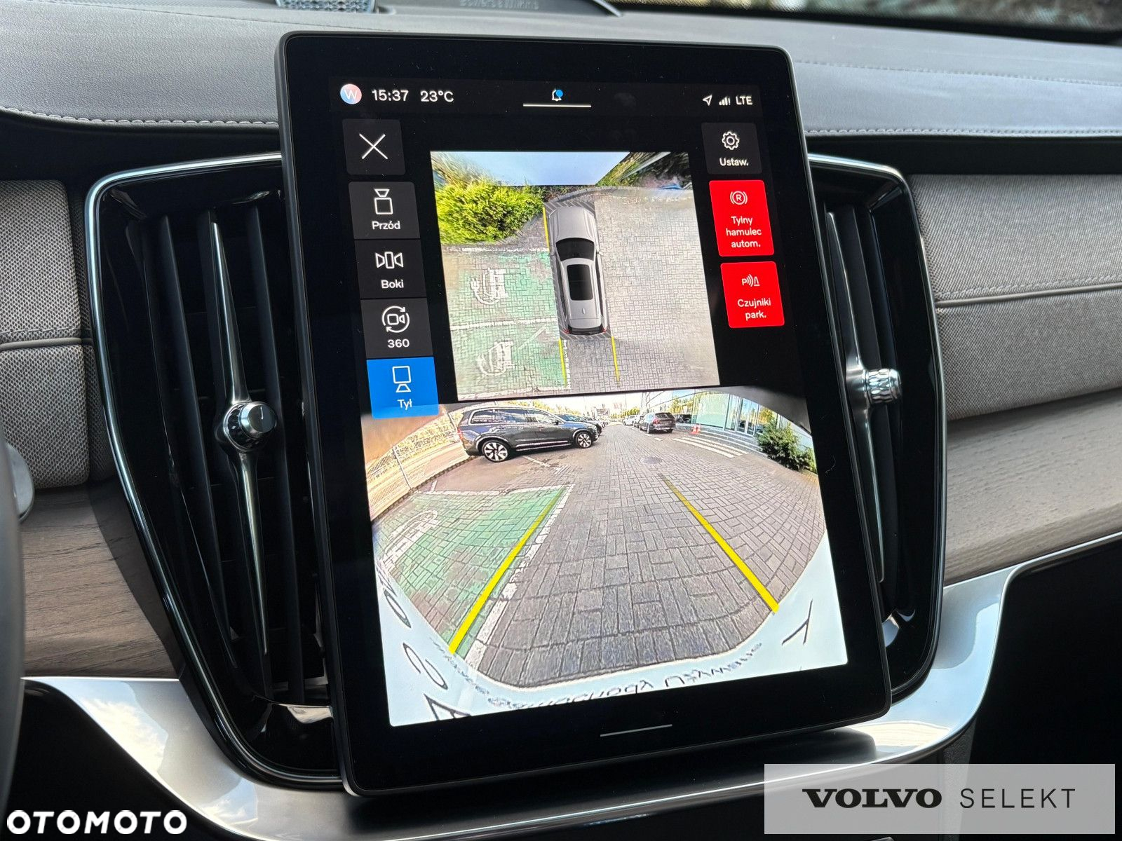 Volvo XC 90 - 36