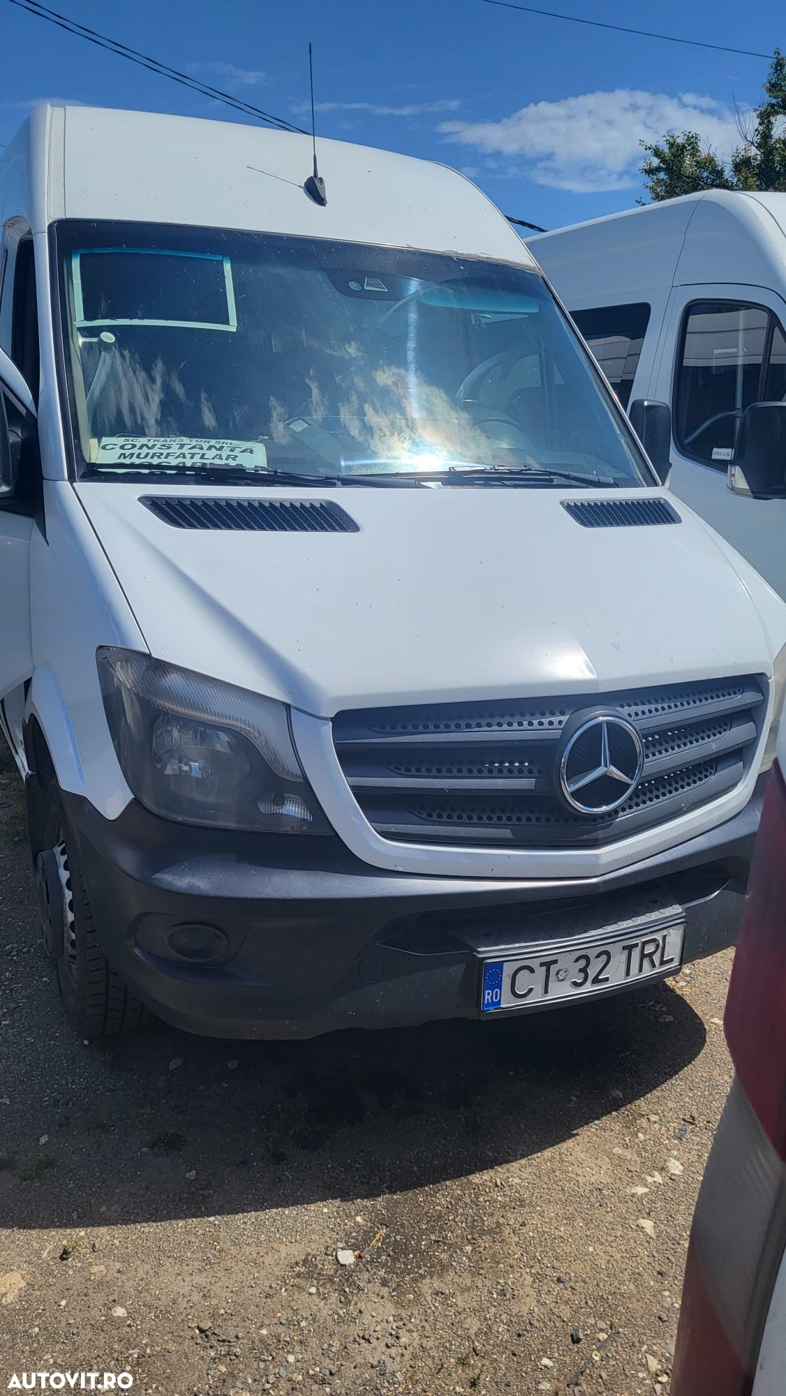 Mercedes-Benz Sprinter - 2