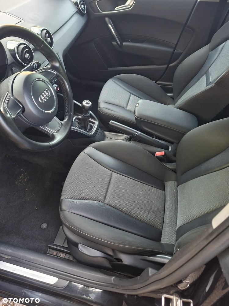 Audi A1 Sportback 1.6 TDI Ambition - 9