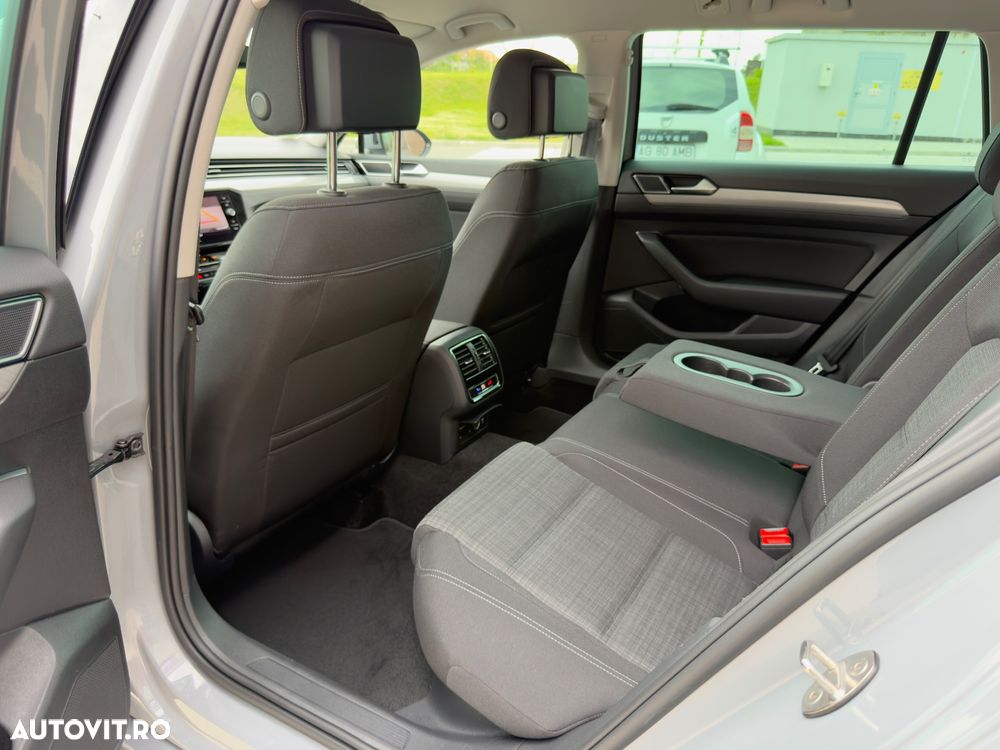 Volkswagen Passat 2.0 TDI SCR DSG Business - 26