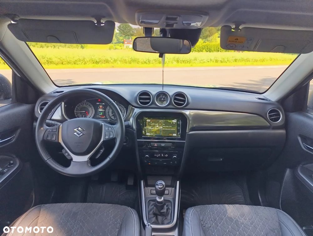 Suzuki Vitara 1.4 Boosterjet SHVS Premium 2WD - 16
