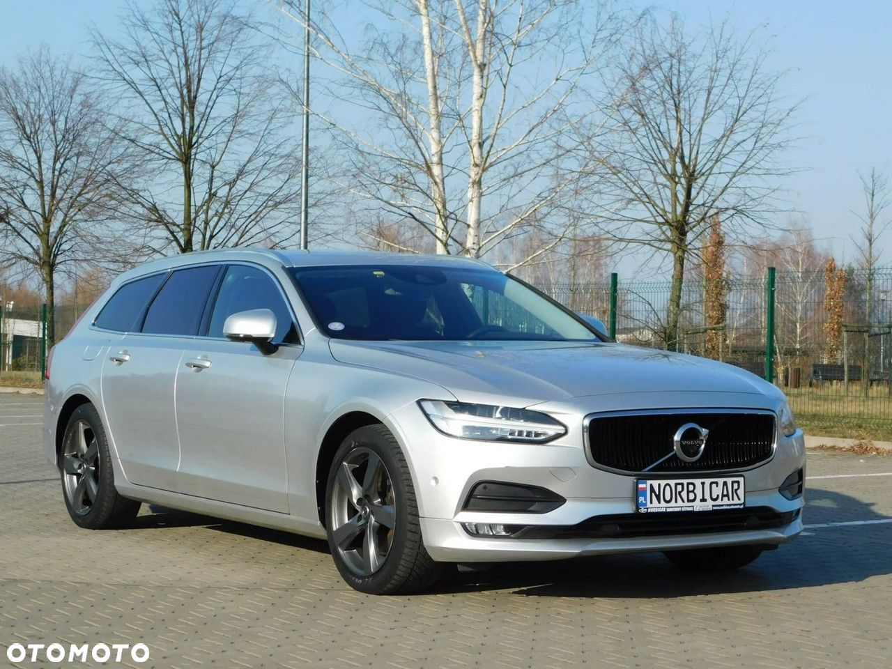 Volvo V90 T5 Momentum - 2