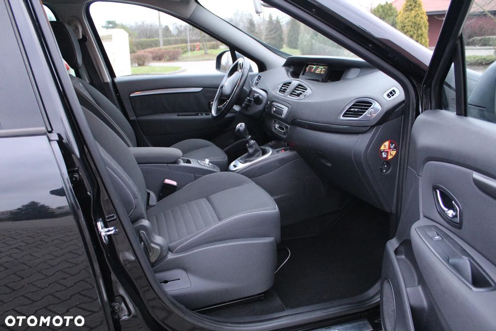 Renault Scenic Energy TCe 115 S&S LIMITED - 22