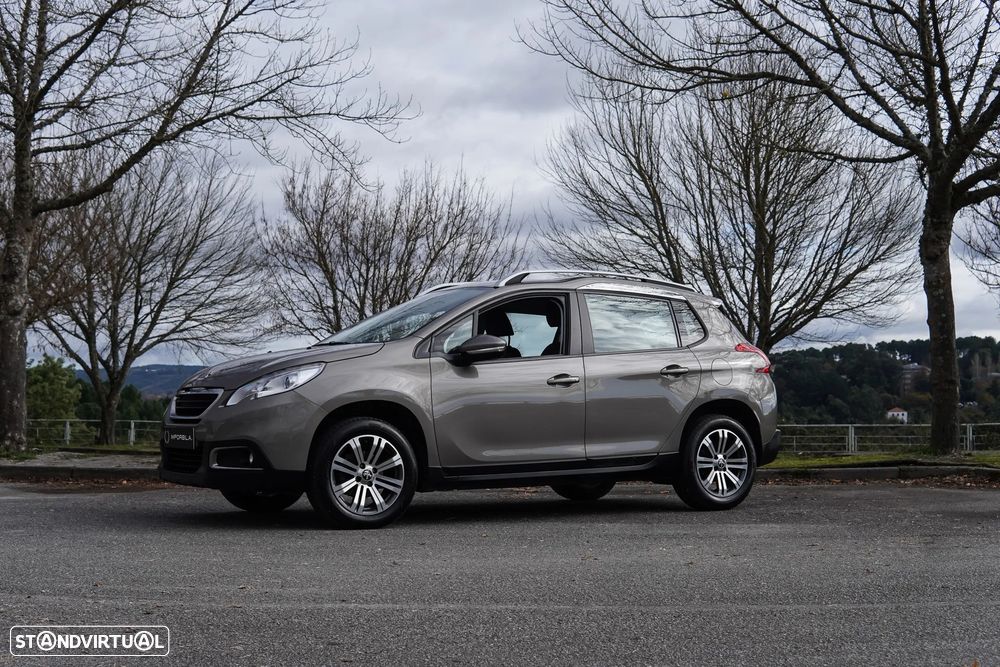 Peugeot 2008 1.2 PureTech Style - 16