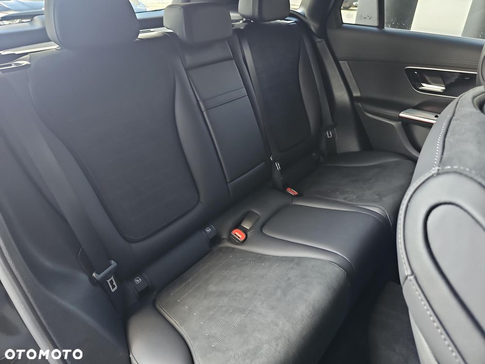 Mercedes-Benz GLC 200 d mHEV 4-Matic AMG Line - 12