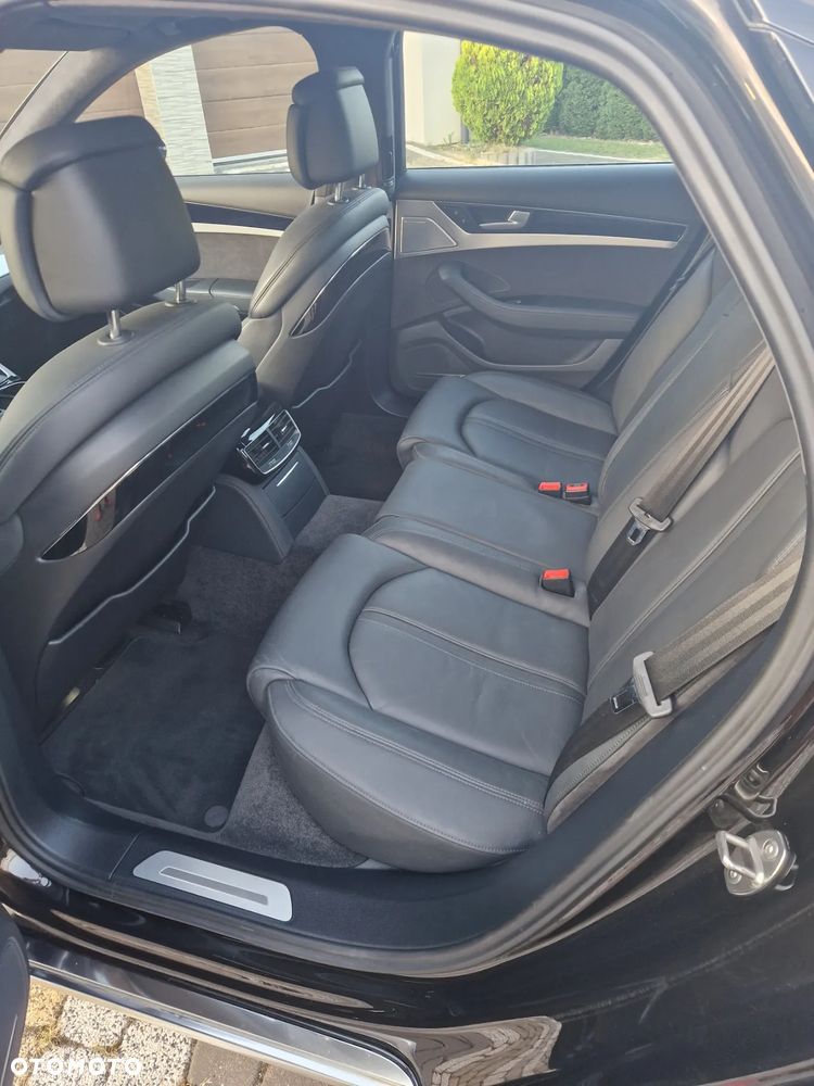 Audi A8 3.0 TDI clean diesel Quattro - 23