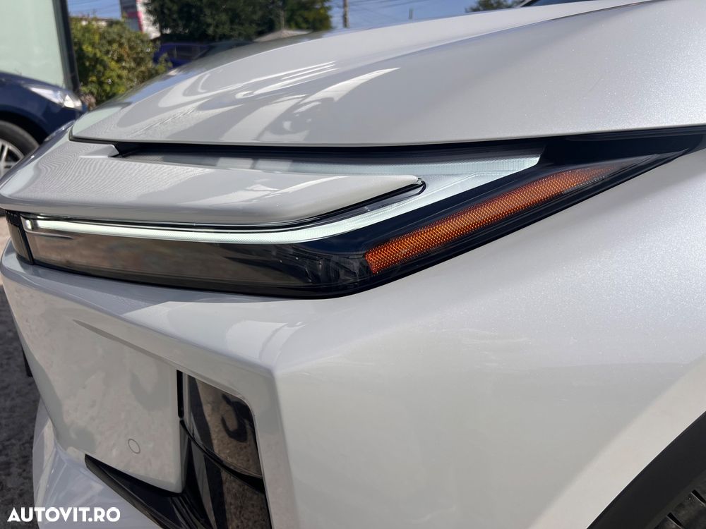 Toyota C-HR - 18