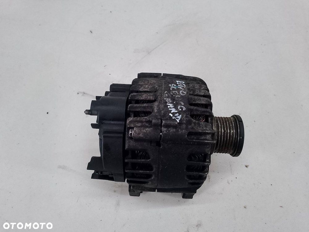 ALTERNATOR RENAULT GRAND SCENIC  231007033R-C FG15T030  2606523B 1.6 DCI - 6