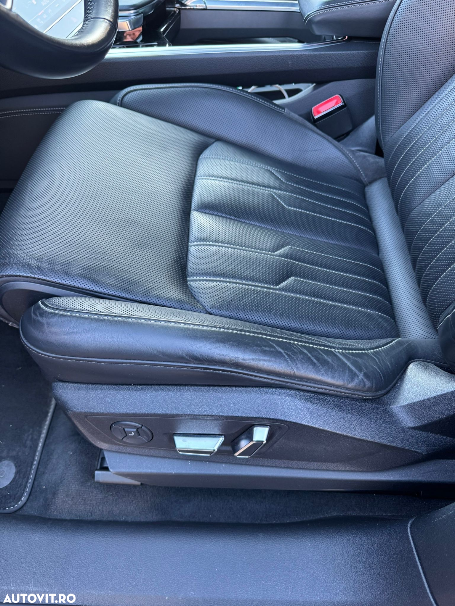Audi e-tron quattro S - 9