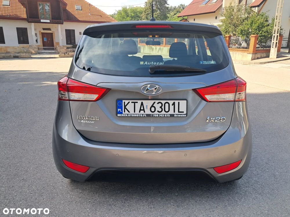 Hyundai ix20 1.4 blue Comfort - 9