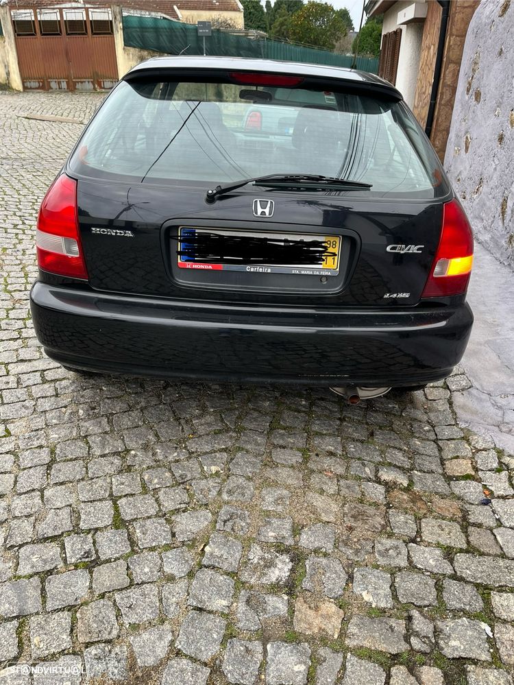 Honda Civic 1.4i S - 3