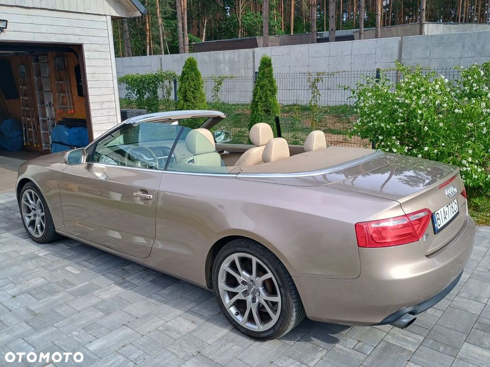 Audi A5 Cabrio - 2