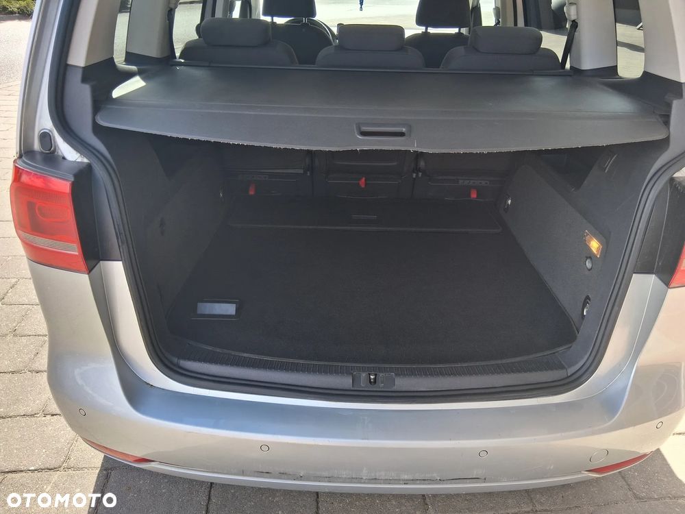 Volkswagen Touran 1.6 TDI DPF Comfortline DSG - 11