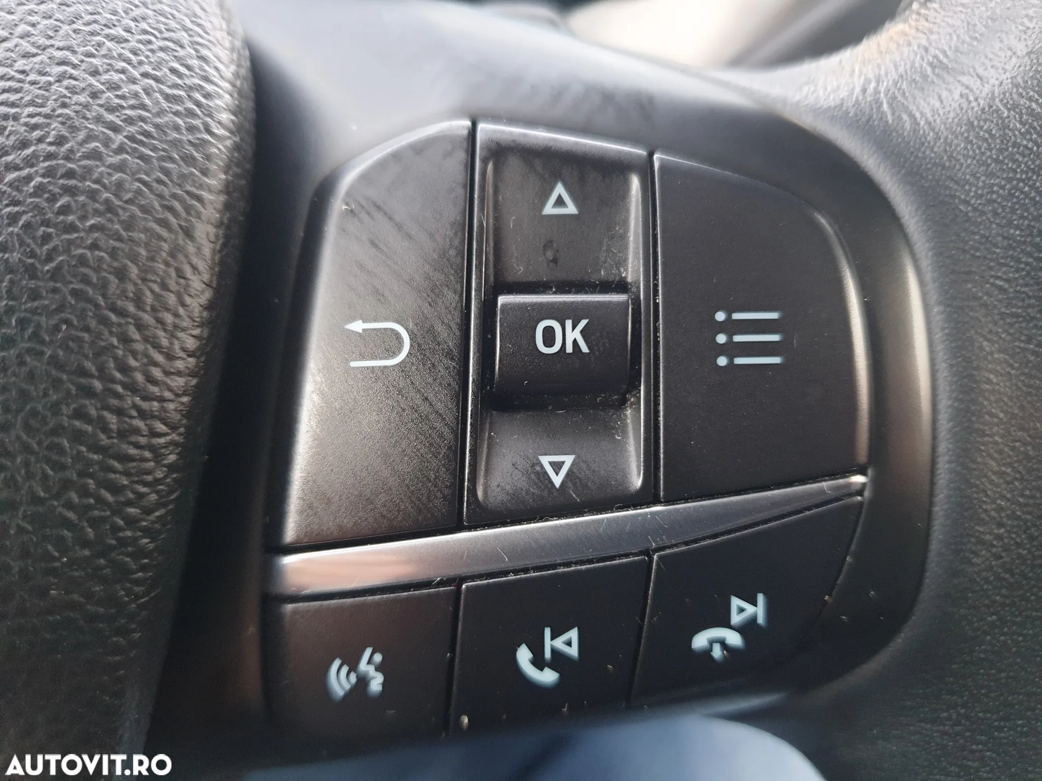 Ford Focus 1.5 EcoBlue Titanium Business - 34